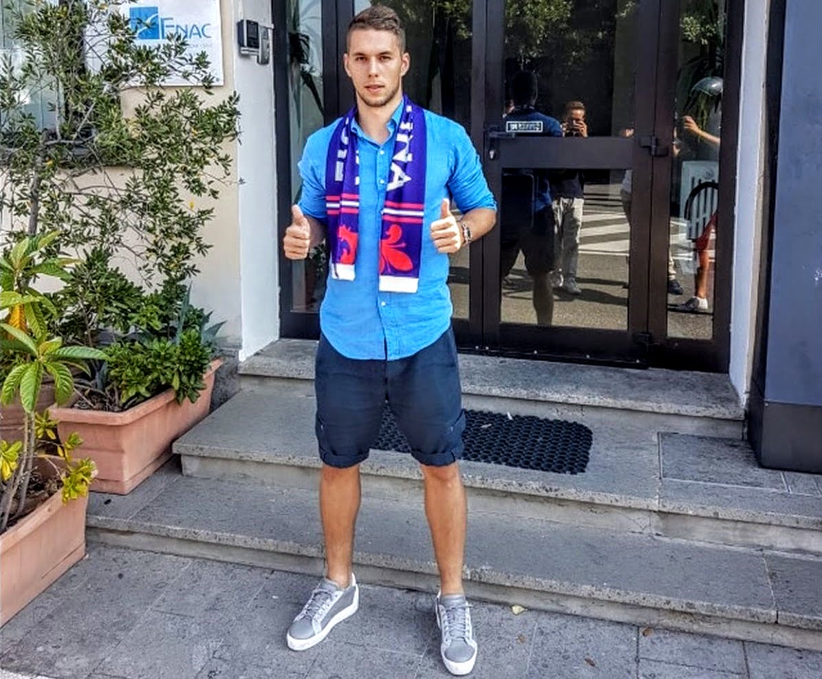 Pjaca stigao u Firencu na potpis ugovora